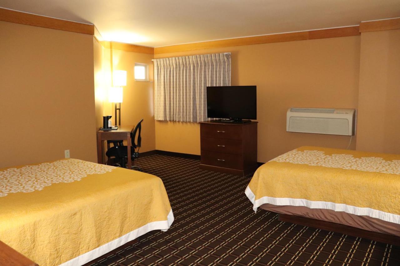 Prairie Inn Holmen La Crosse Area エクステリア 写真
